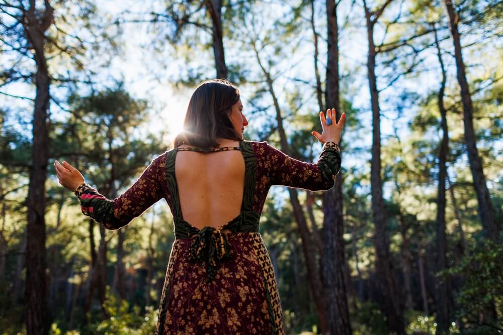Breathe, Move, Heal: The Science Behind Somatic Therapy